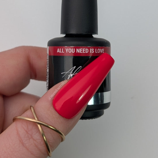 Brush n Color ALL YOU NEED IS LOVE 10ml